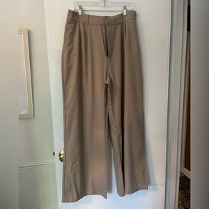 Abercrombie Wide Leg Trouser